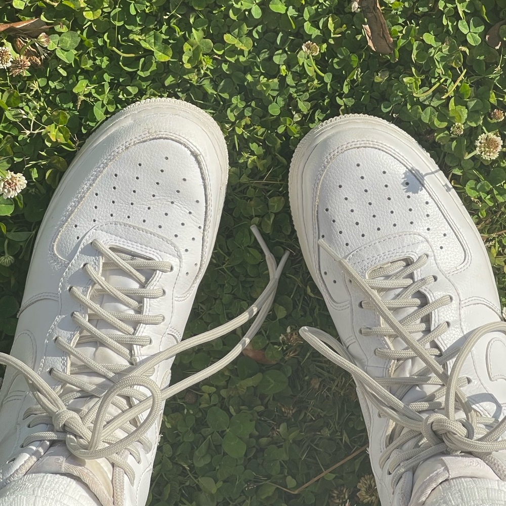 Nike Hightop AF1’s Air Force One’s Mens 8.5 White Leather - Picture 3 of 4